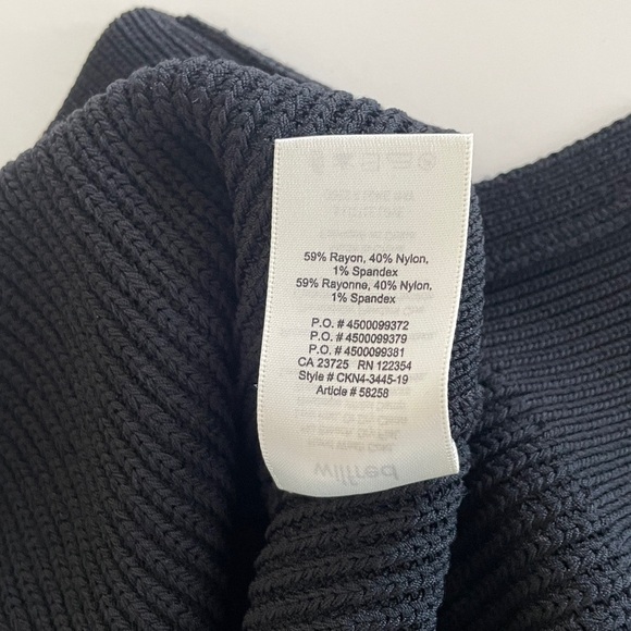 Aritzia Wilfred New Halter Tank in Black - Picture 7 of 9